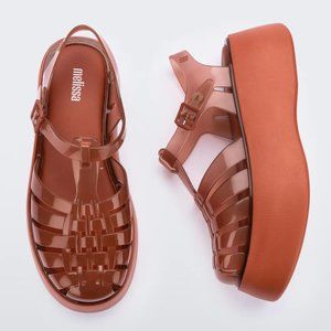 Melissa Possession Platform - Jelly Fisherman Sandals in Red Brown